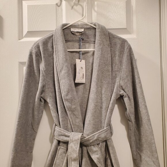 NWT Pluto Women’s Elena Gray Short Robe Sleepwear Winter Size US Medium, EU 40 - Picture 5 of 13